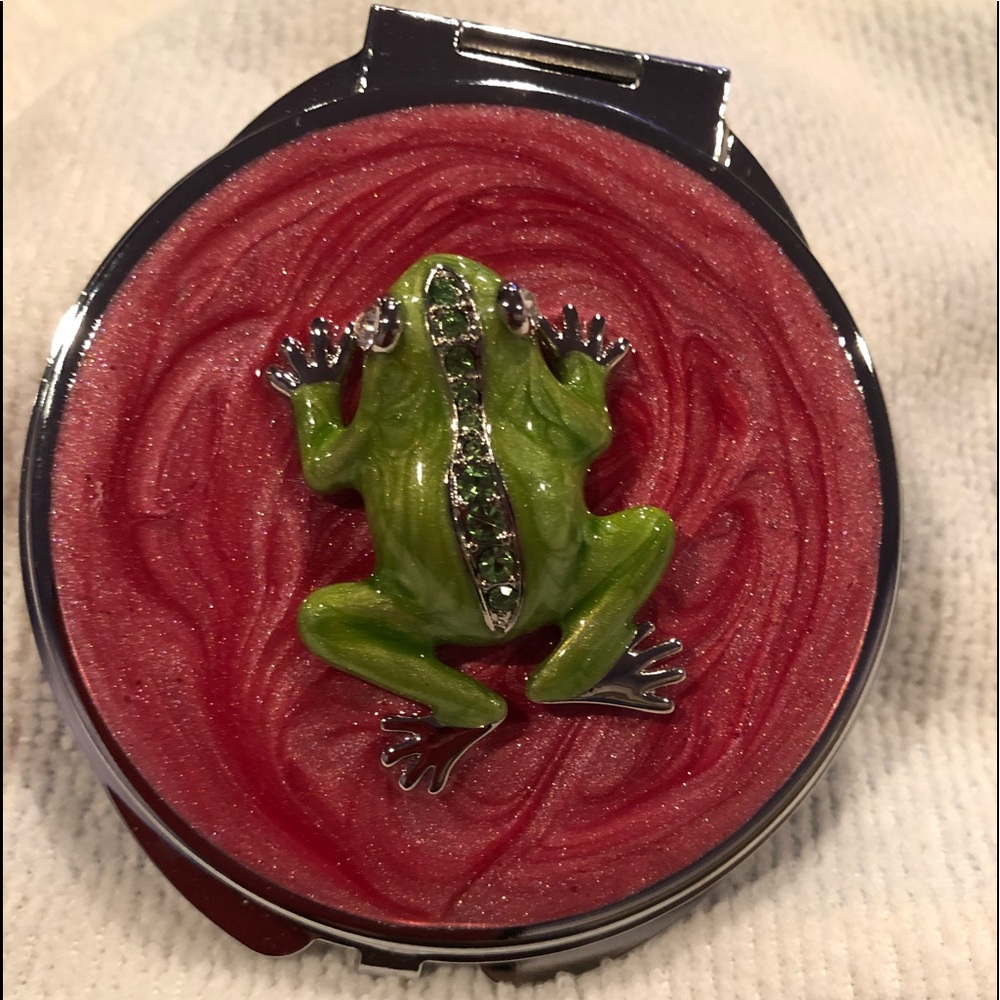 New Spring Street double mirror pink compact with whimsical jeweled frog.